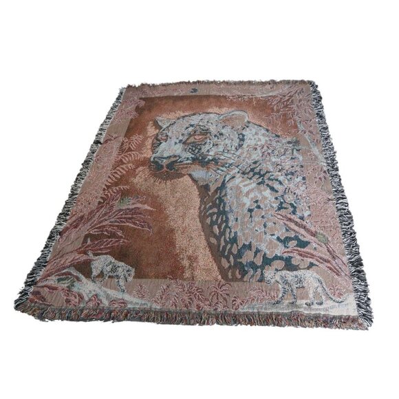 Vintage Cheetah Tapestry Throw Blanket - Picture 4 of 4